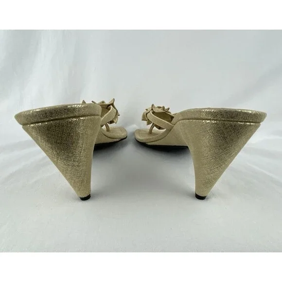 Donald J. Pliner Gold Sandals! Gorgeous. 10. - Picture 8 of 13